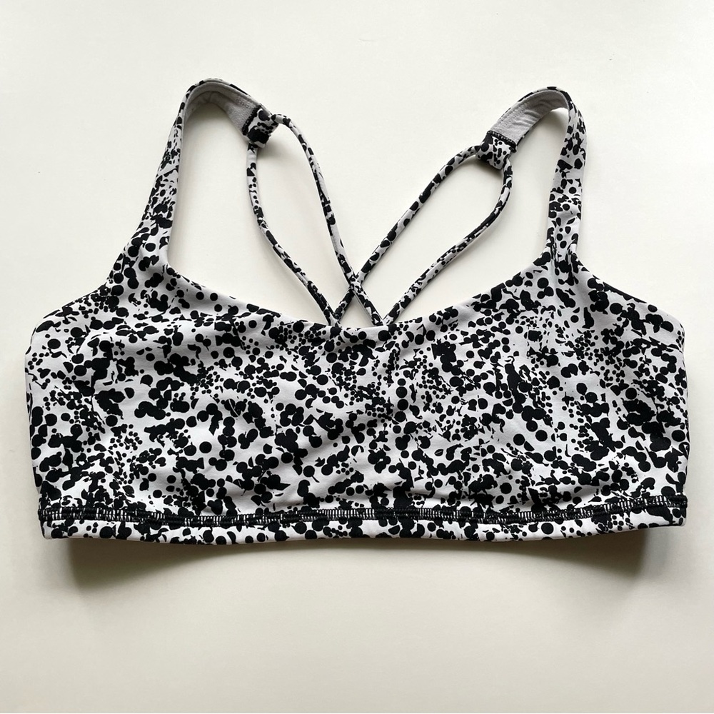 lululemon Free To Be Bra in Chirakasu Alpine White Size 6